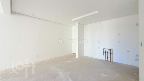 Image 4 - 1009340