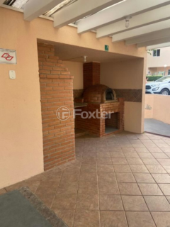 Image 20 - 1009353