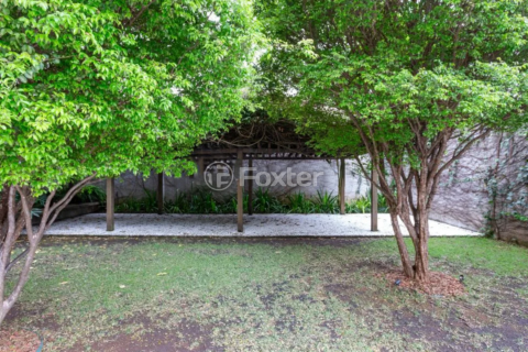 Image 7 - 1009355