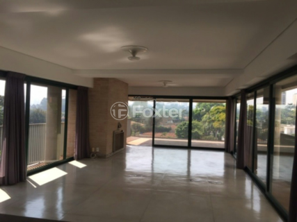 Image 3 - 1009355
