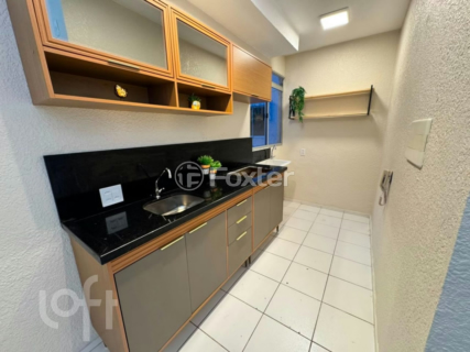 Image 6 - 1009402