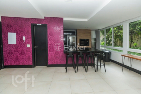 Image 32 - 1009457