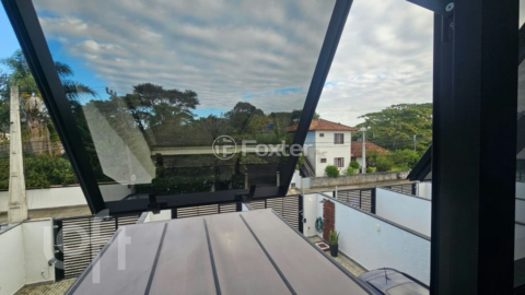 Image 8 - 1009518