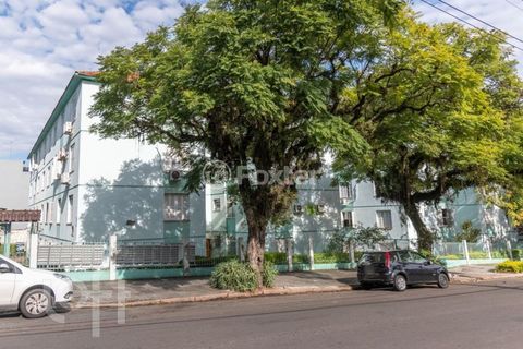 Image 17 - 1009537