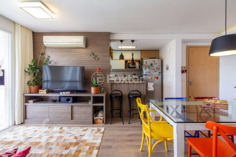 Image 24 - 1009609