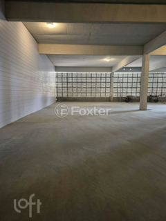 Image 34 - 1009611