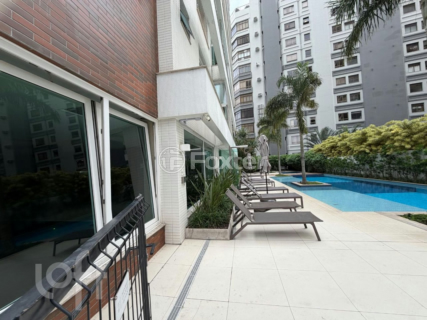 Image 31 - 1009638