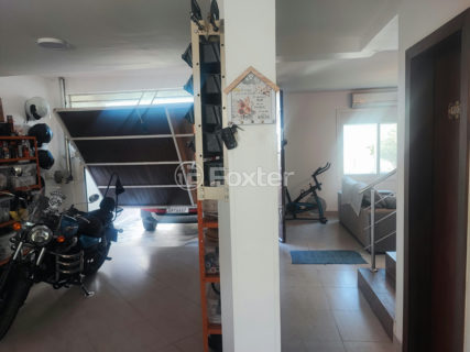 Image 3 - 1009672