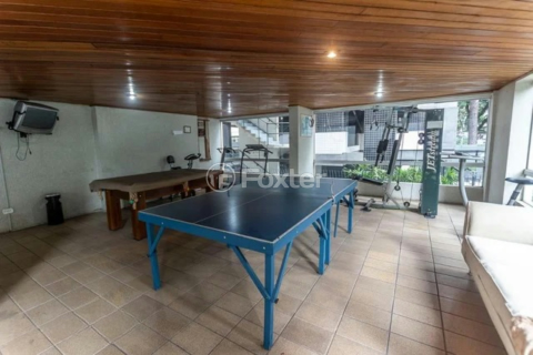 Image 25 - 1009682
