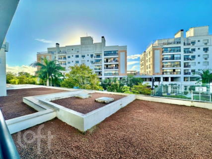 Image 21 - 1009735