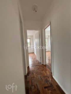 Image 4 - 1009743