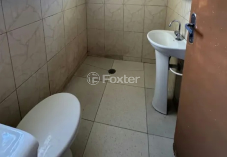 Image 3 - 1009751