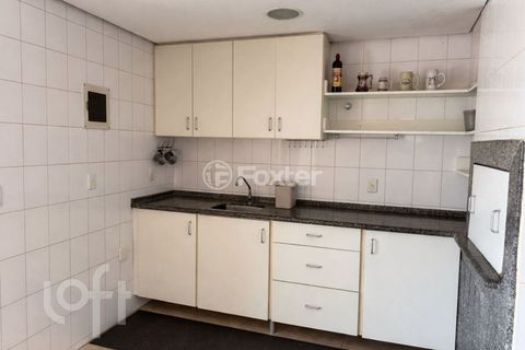 Image 4 - 1009752