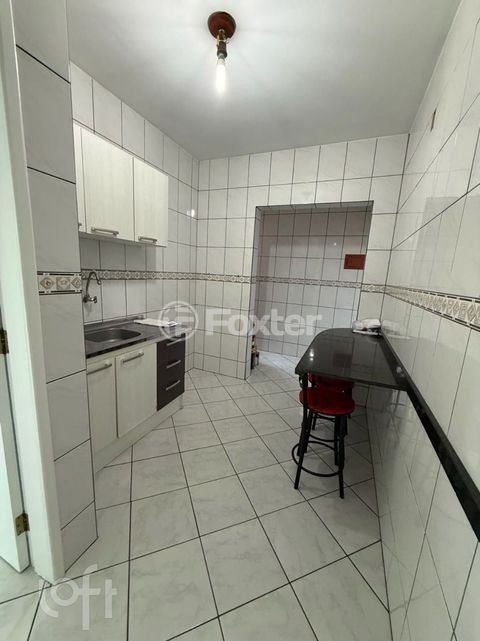 Image 5 - 1009756