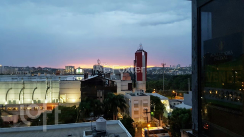 Image 9 - 1009782