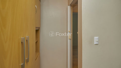 Image 5 - 1009904