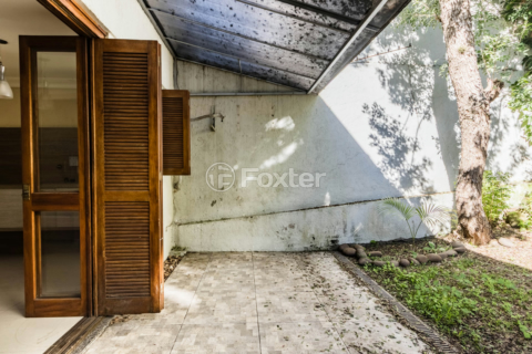 Image 7 - 1009972