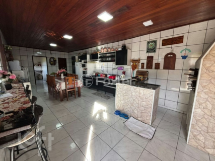 Image 1 - 1010030