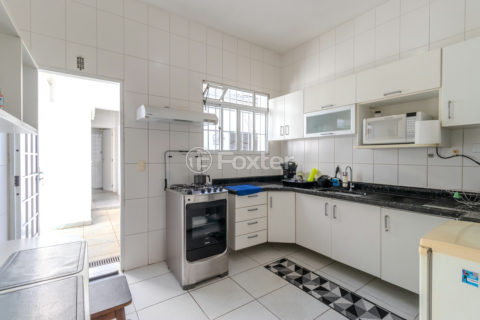 Image 31 - 1010049