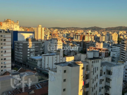 Image 28 - 1010070