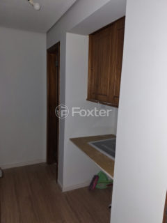 Image 2 - 1010181