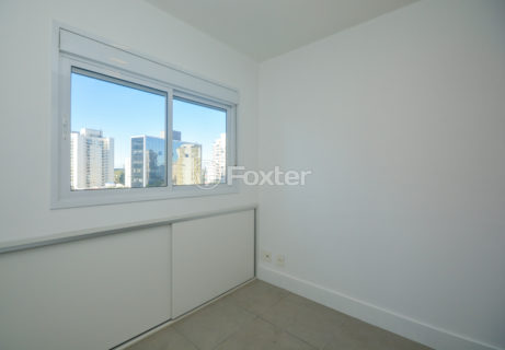 Image 7 - 1010233