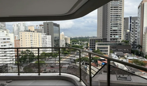 Image 10 - 1010248