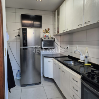 Image 4 - 1010274
