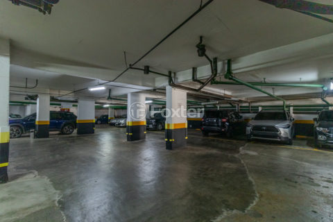 Image 36 - 1010330