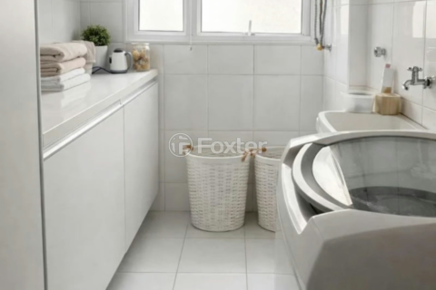 Image 19 - 1010392