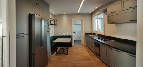 Image 4 - 1010574