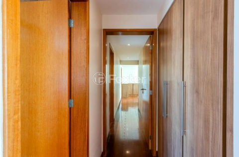 Image 14 - 1010592