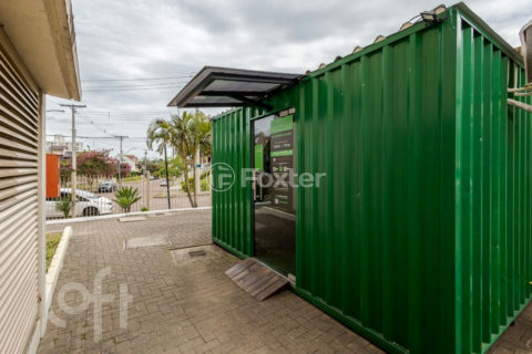Image 30 - 1010605