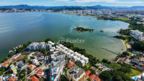 Image 18 - 1010609