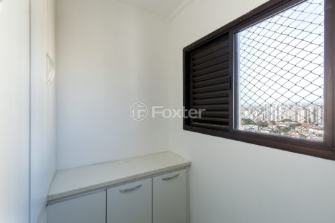 Image 33 - 1010665