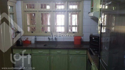 Image 10 - 1010774