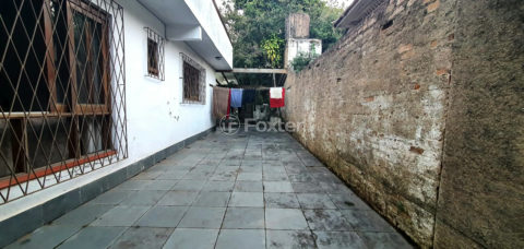 Image 43 - 1010779