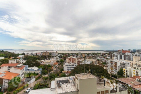 Image 44 - 1010782