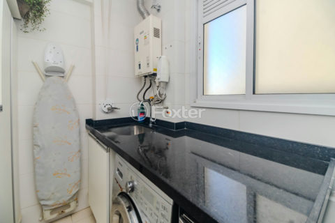 Image 30 - 1010797