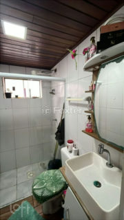 Image 5 - 1010990