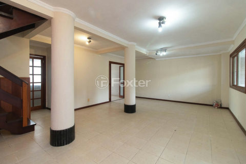 Image 4 - 1010999