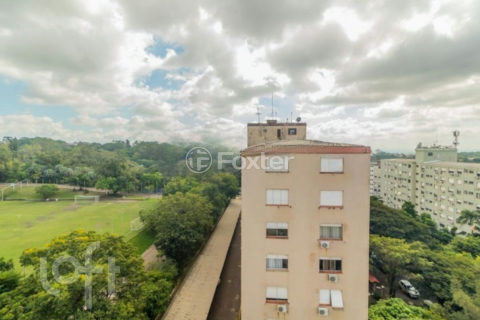 Image 17 - 1011081