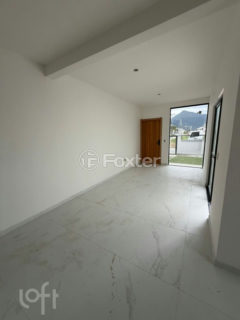 Image 21 - 1011109
