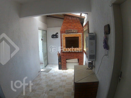 Image 7 - 1011158