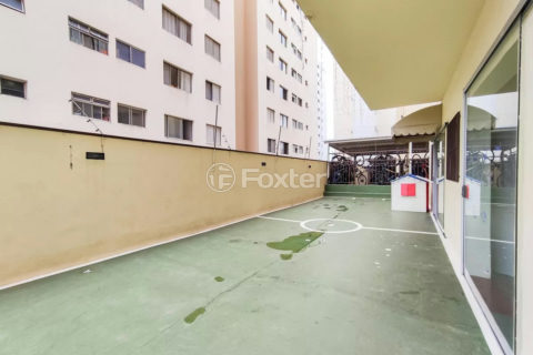 Image 32 - 1011238
