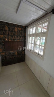 Image 7 - 1011396