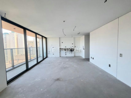 Image 3 - 1011423