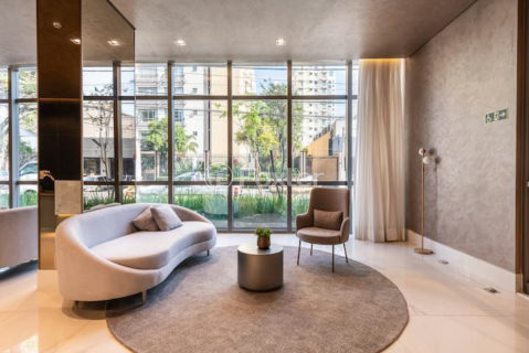 Image 18 - 1011426
