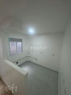 Image 1 - 1011427