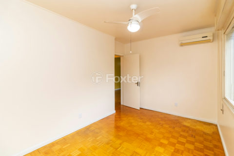 Image 7 - 1011440